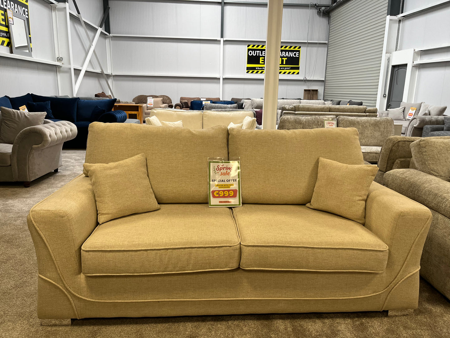 New York 3 seater + two armchairs in Cream