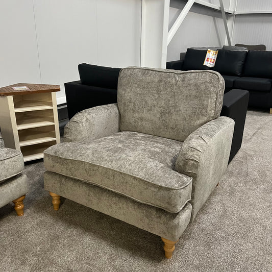 Rupert 3 seater + 2 armchairs