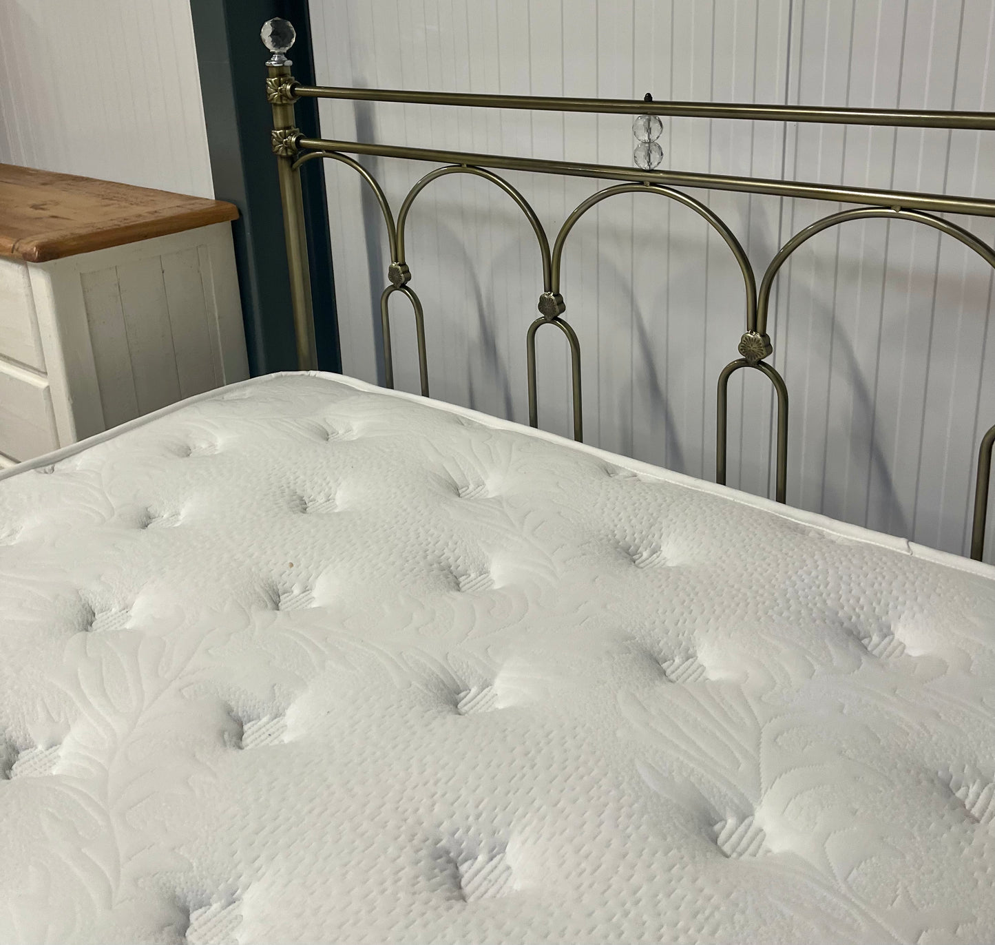 King Size Complete Bed Set with Mattress