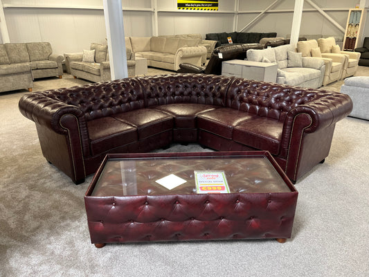 Chesterfield corner sofa with poof