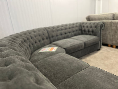 Chesterfield sofa in Grey