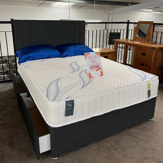 Double bed with 2 drawers